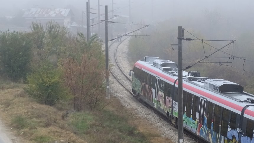 Влак блъсна и уби 78-годишна жена в Кюстендилско