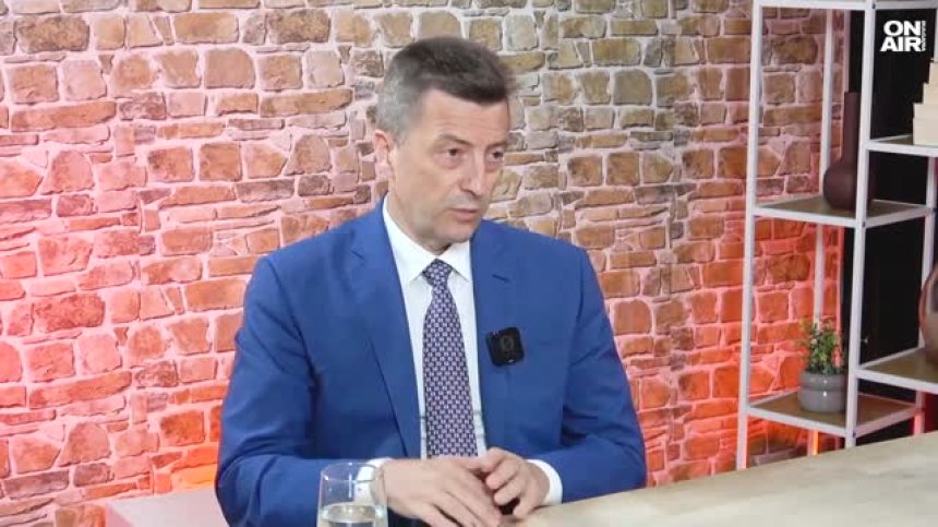 Петър Андронов: Големият проблем на Европа е, че остарява