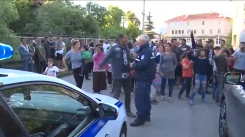  Протест в Ковачевци - близки на убитото дете и жители на селото искат справедливост