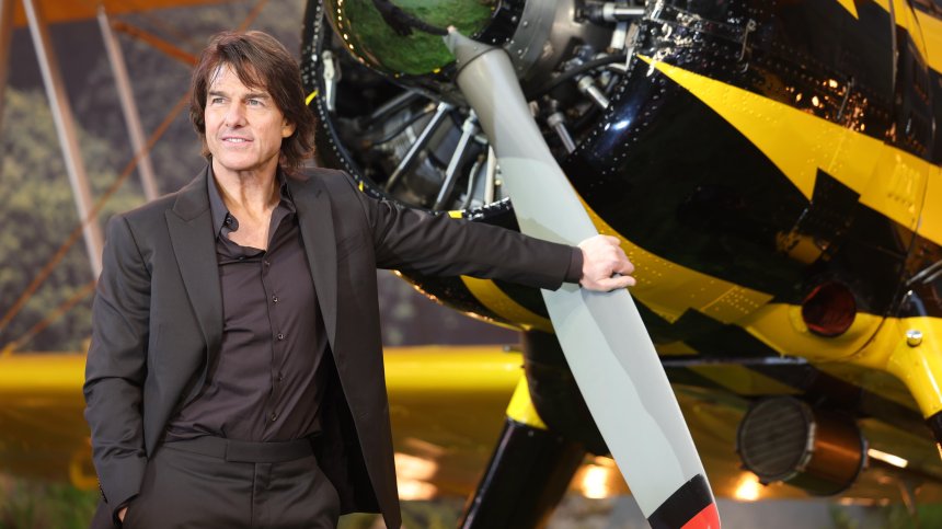 Том Круз с рекорд в книгата на Гинес с "Мисията невъзможна: Последна отплата"