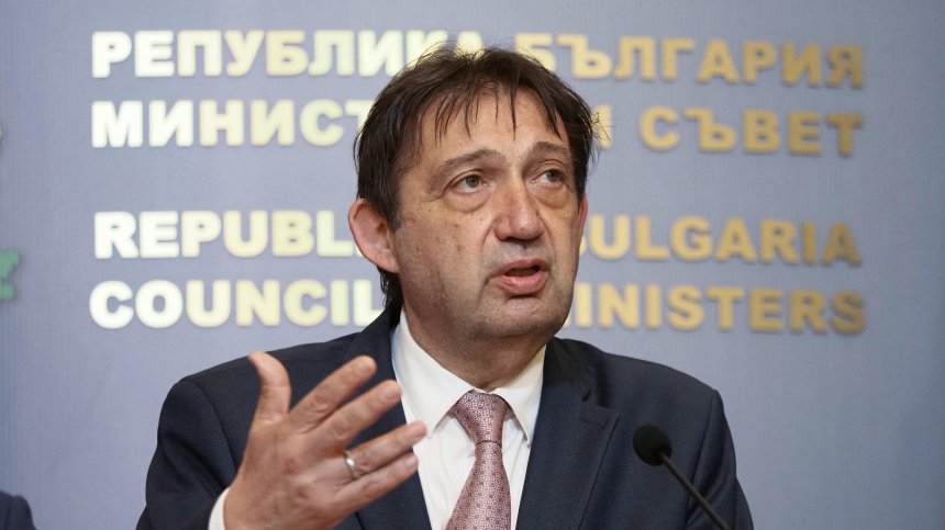 Шишков за катастрофата на "Тракия": Мантинелата не е била подменена по правилата