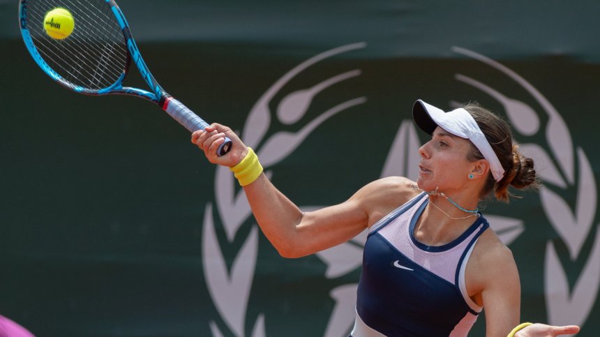 Виктория Томова преклони глава пред Паула Бадоса в Пекин