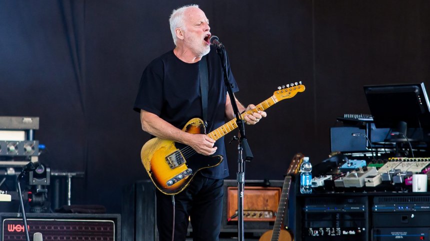 Pink Floyd събра 500 000 паунда в подкрепа на украинския народ
