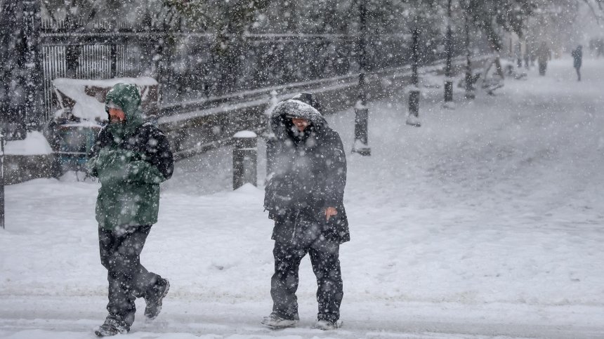 Арктически студ скова САЩ (+СНИМКИ)