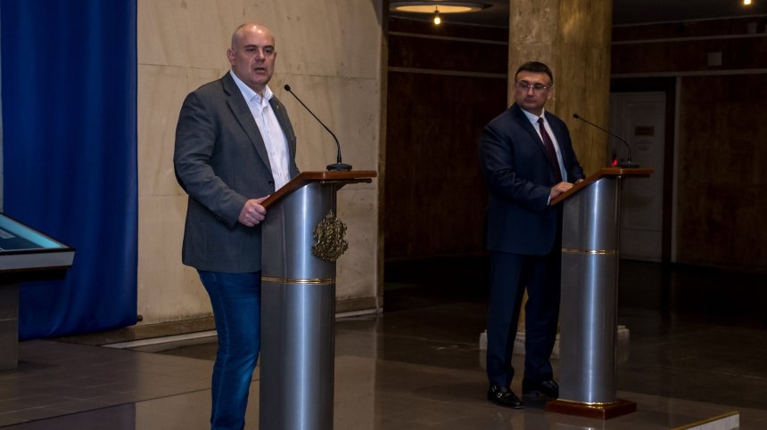Задържаха двама началници за борба с наркотрафика в ГДБОП