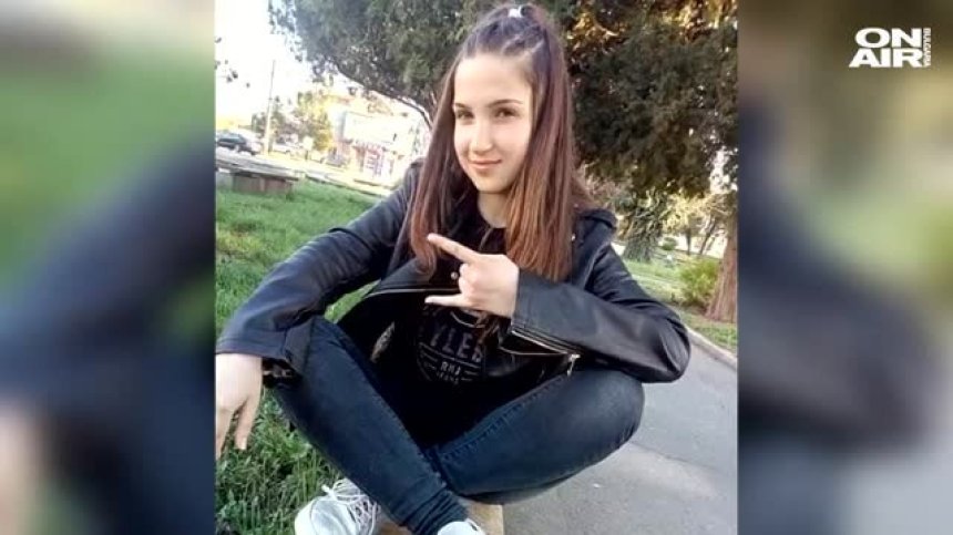 Полицията откри 17-годишната Михаела от Каменo