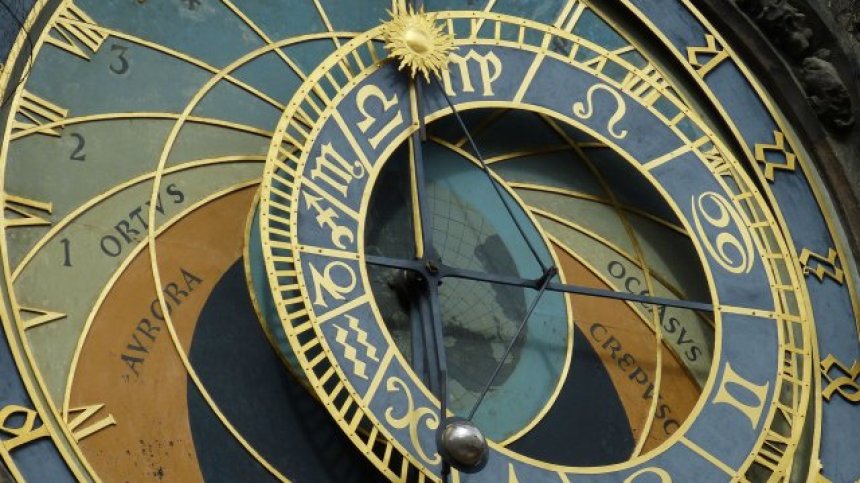 Хороскоп за 16 април: Овните да се забавляват, Козирозите ще имат приятни преживявания