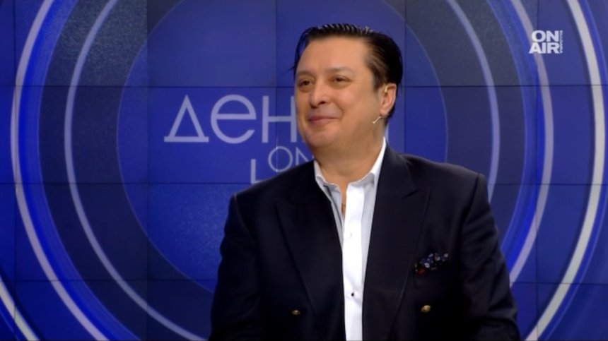 Васил Петров отбелязва 30 години на сцената с голям концерт