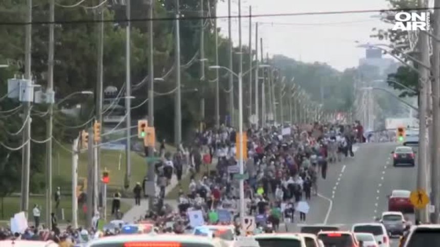 Хиляди канадци излязоха на протест заради убийство на мюсюлманско семейство