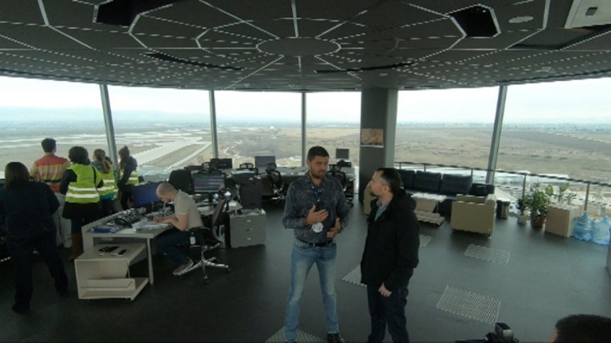 Авиошоу: Училище за авиация с Булатса