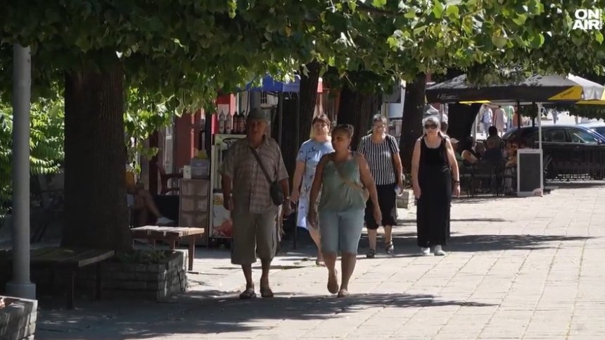 40% от населението в Габрово са пенсионери: "Заплатите са ниски, младите бягат в чужбина"