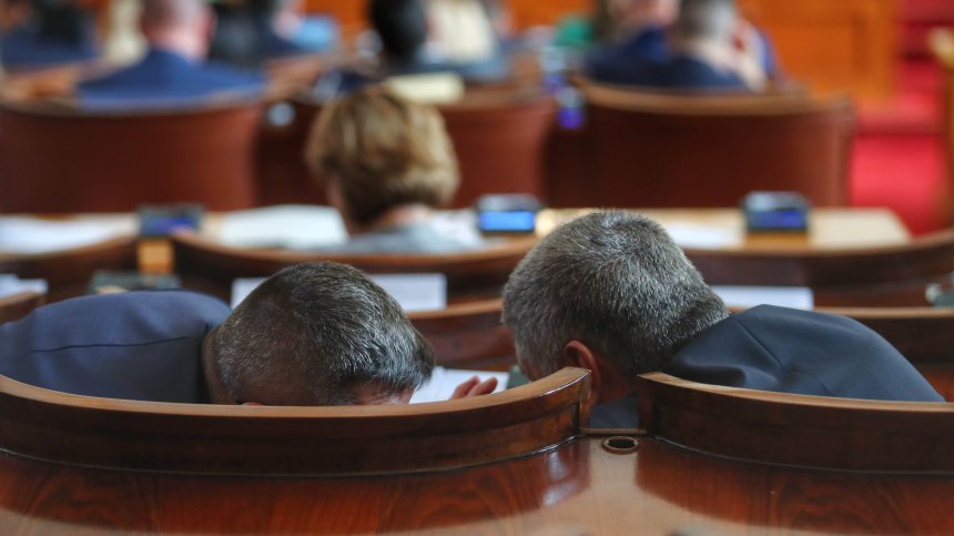На извънредно заседание НС избира управител на БНБ - кандидатите са двама