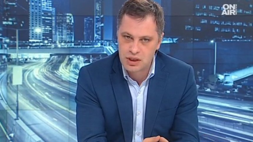 ВМРО иска да купи премахнатия от Скопие паметник на Борис Сарафов