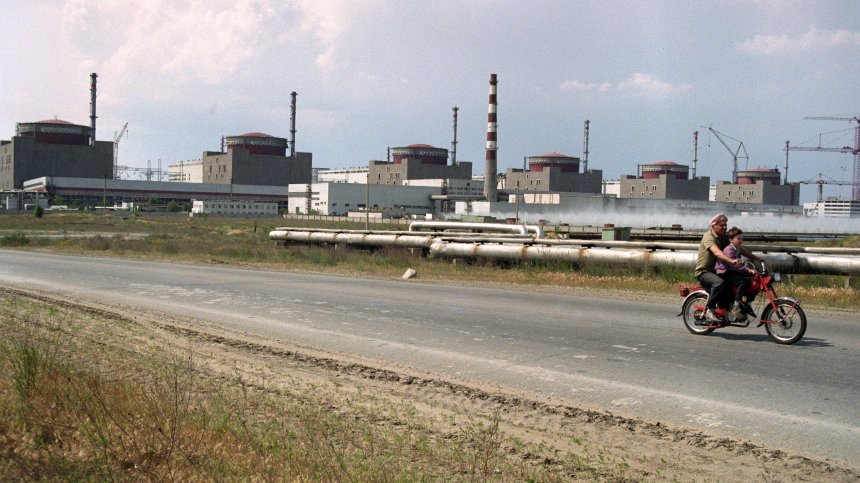 Г-7: Настояваме Русия да върне на Украйна пълния контрол над АЕЦ "Запорожие"