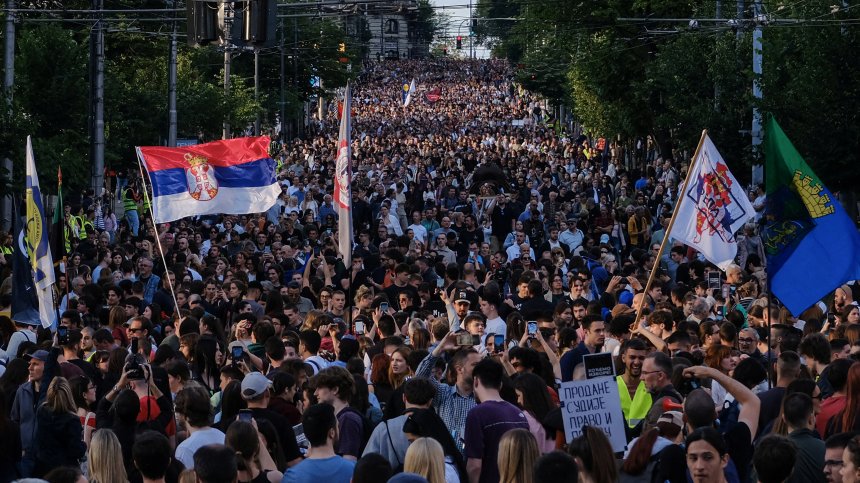 Сърбия се подготвя за едни от най-мащабните протести