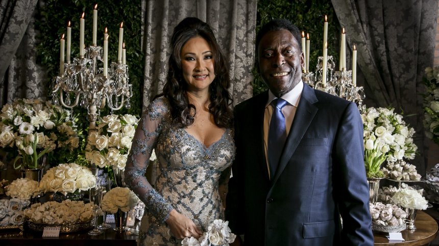 Бохемският живот на една легенда - историята на Пеле на и извън терена