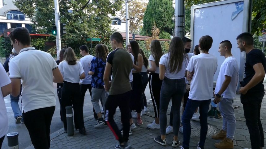 Обявяват резултатите от първото класиране за прием в гимназиите