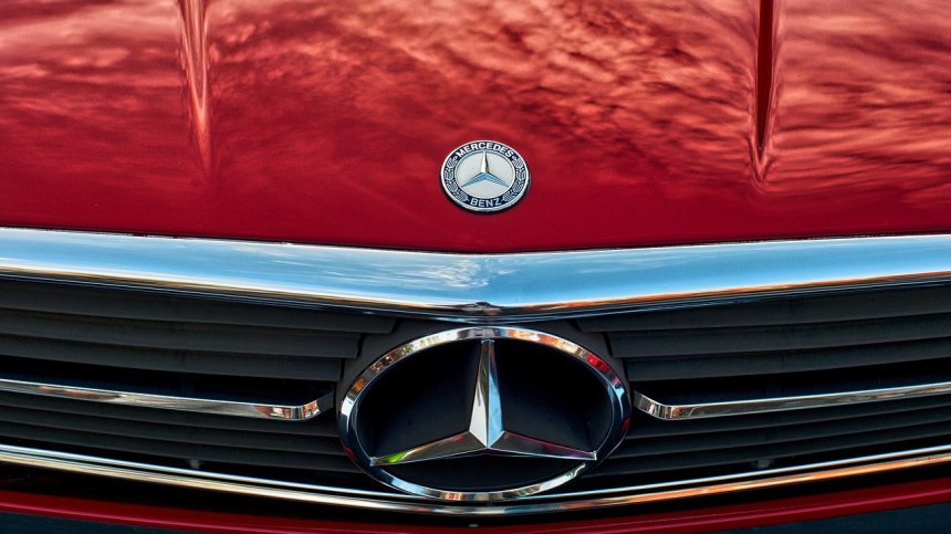 Технологията на Mercedes срещу надрасквания на боята