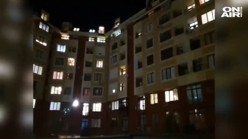 Втора вечер българи аплодираха лекарите, борещи се с Ковид-19 (+Видео)