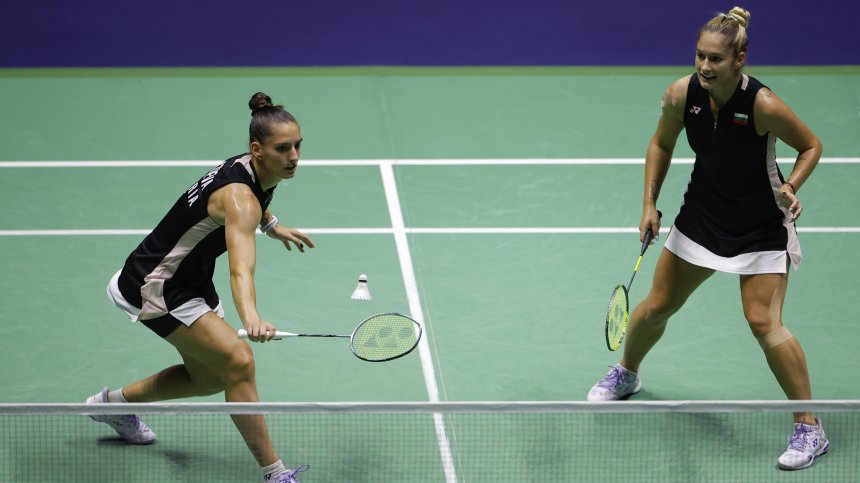 Сестри Стоеви отпаднаха на 1/4-финалите в Париж