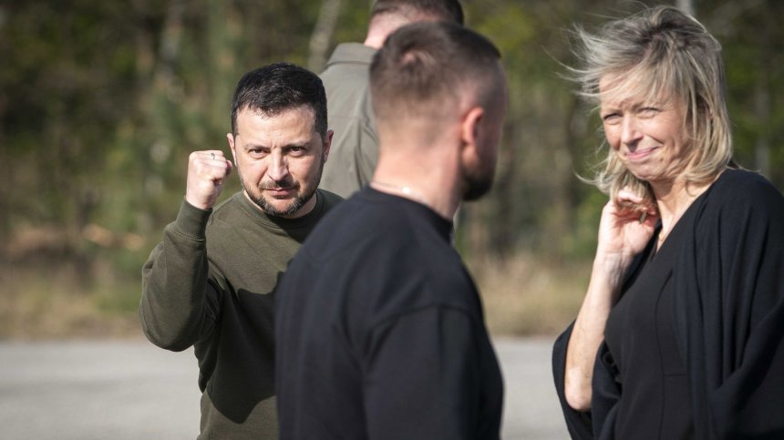 Зеленски договори нови оръжия. Кадиров: "Ахмат" са в готовност за Бахмут