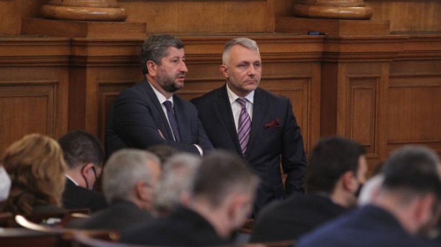 Ще подкрепят ли партиите на протеста нов проектокабинет на ИТН?