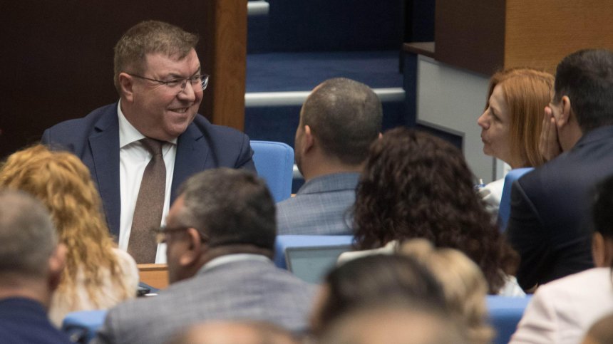 Депутатите избраха Костадин Ангелов за зам.-председател на НС