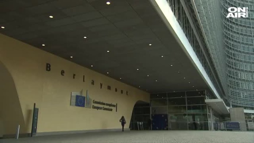 ЕС няма да предприема ответни действия срещу САЩ заради санкциите