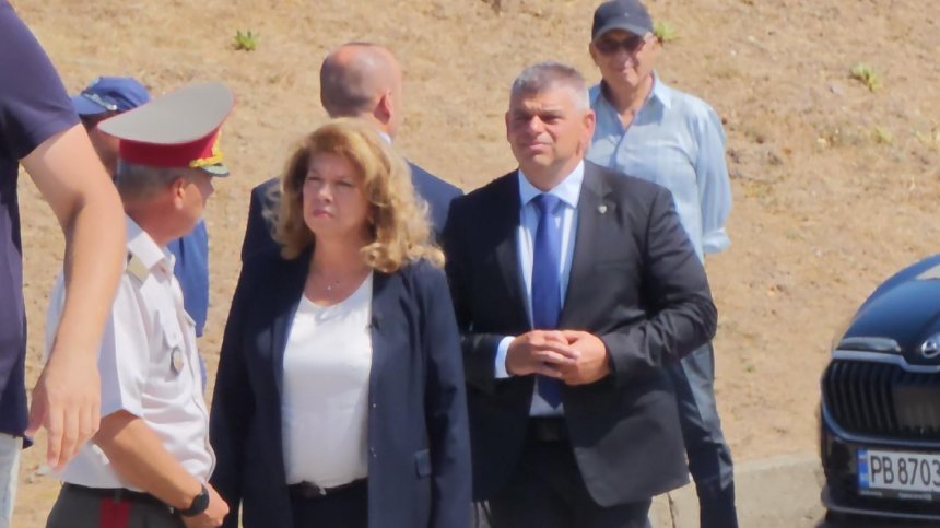Йотова: Предателство към България е да използват националната сигурност за партийни цели