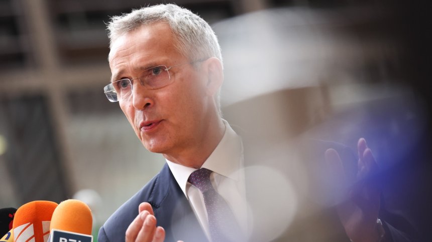 Столтенберг: Украйна не може да влезе в НАТО, докато войната не свърши