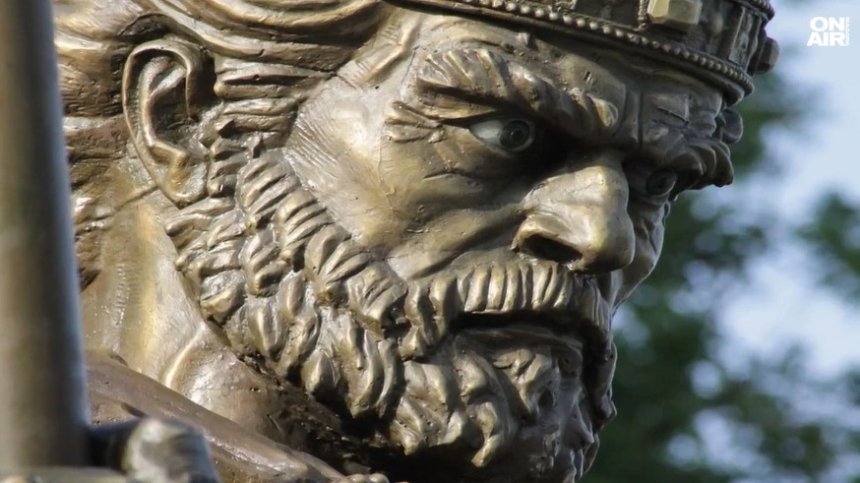 Завръщането на цар Самуил: Символиката на една историческа справедливост (ВИДЕО)