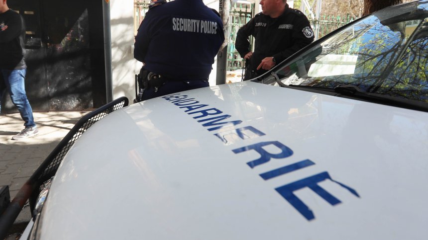 При спецакция в Кърджали арестуваха двама данъчни
