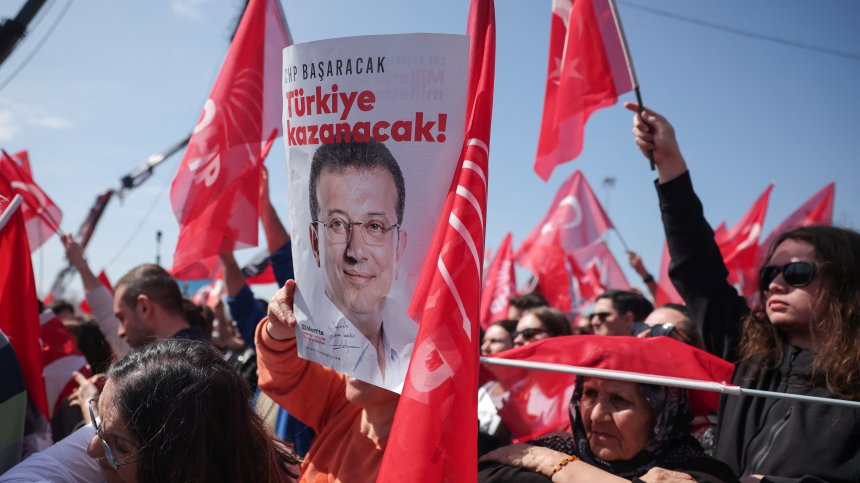 Екрем Имамоглув в съда: Тук съм, защото спечелих срещу Ердоган