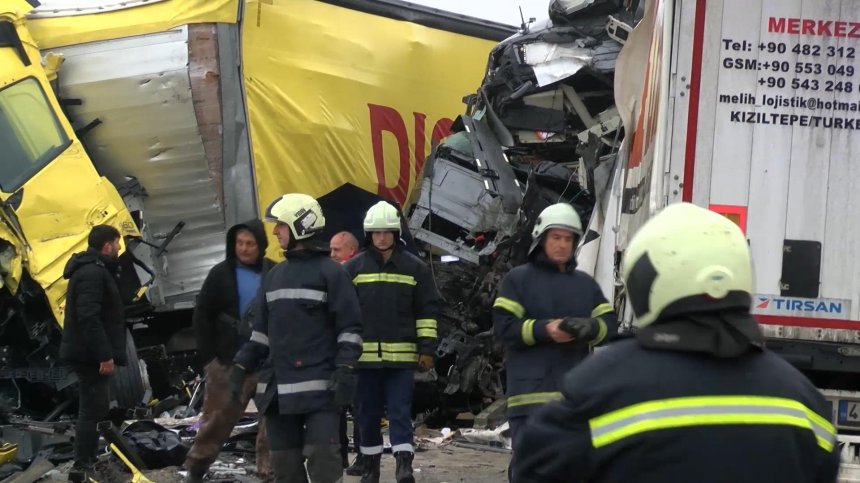 Войната по пътищата: 31 загинали в катастрофи за 26 дни през януари 2026 г.