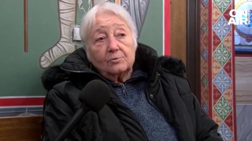 Отдаваме почит към акушерките: Коя е българката, изродила бебе на личната охрана на Кадафи?