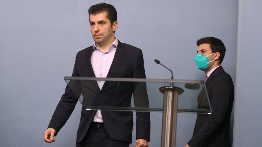Премиерът Петков отново дава показания по случая с Божков