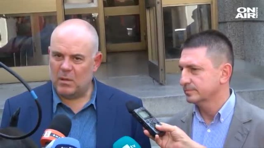 Проверяват за други жертви на убийците от Негован  