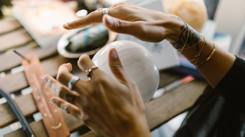 Ретрограден Юпитер - пари, промени и щастие за някои зодии