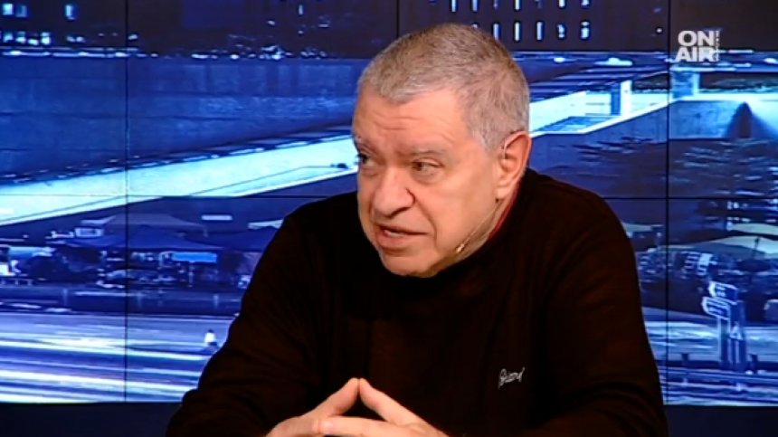 Анализатор: Губим предимствата, докато съчетаваме двата вида гласуване