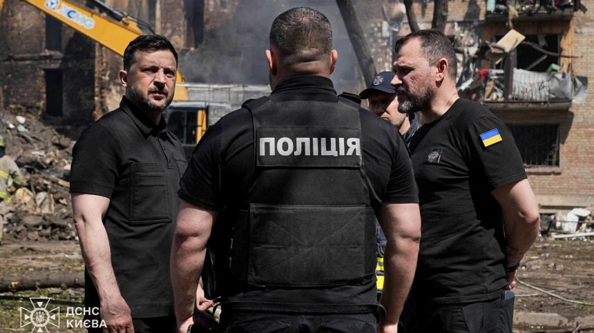 Зеленски очаква напредък по пътя към ЕС на фона на размяна на удари с Русия