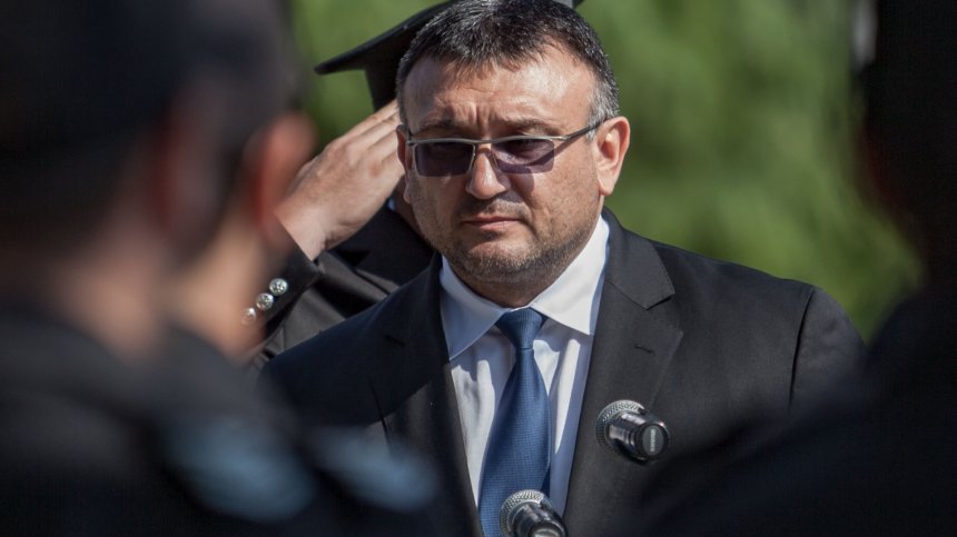 Маринов към полицаите: 25 ст. са малко, но трябват дебати и бюджет