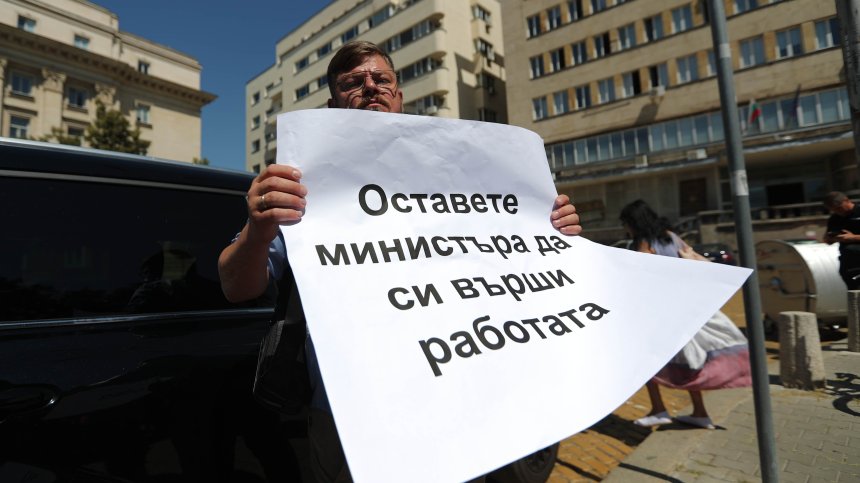Протестиращ полицай: Калин Стоянов е направил неща, които 20 г. назад не са правени