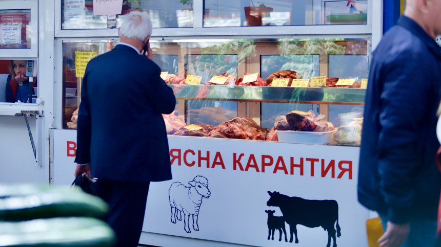 Здравни инспектори тръгнаха на проверки в Сливен, следят за печати на агнешкото