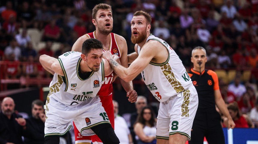 Александър Везенков се развихри при успех на "Олимпиакос" над "Жалгирис" в Евролигата