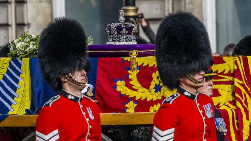 Светът се прощава с кралица Елизабет II (НА ЖИВО)