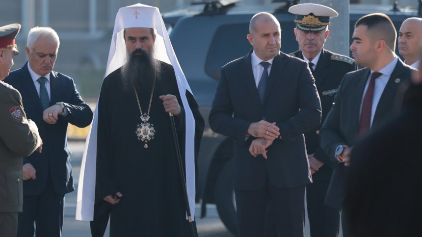 Радев: Българите високо ценят призванието на патриарх Даниил за единство