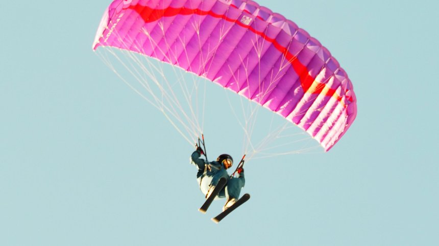 Слънце, сняг и добро настроение на гигантския слалом в Банско (СНИМКИ)