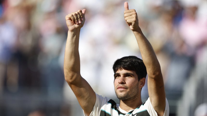 Карлос Алкарас отива на финал в Лондон след пореден успех 