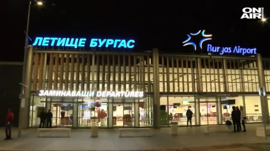 Самолет от Лондон със 180 пътници кацна в Бургас, страх и закани в социалните мрежи