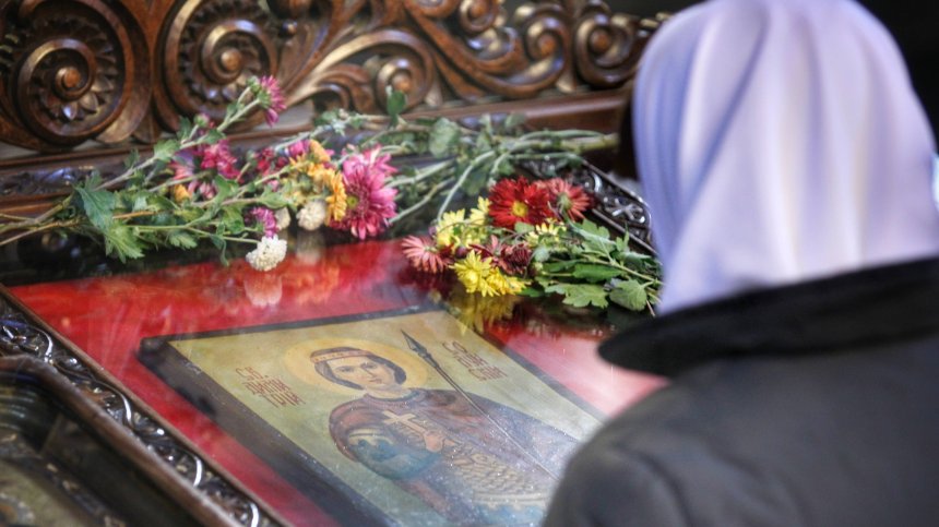 Димитровден е, започва зимният период